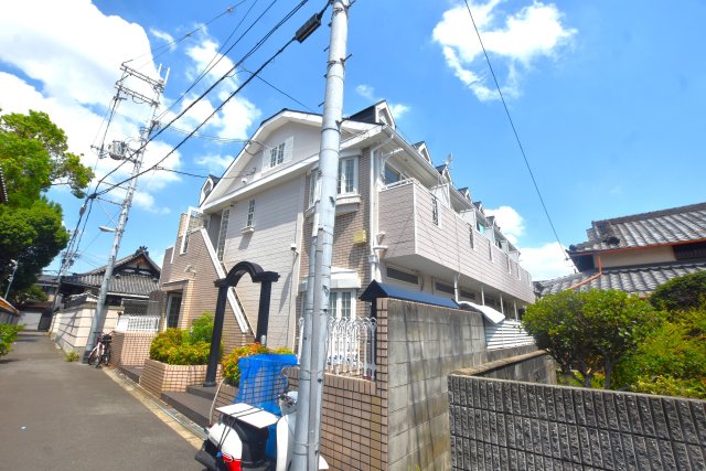 エクセレント長原の外観