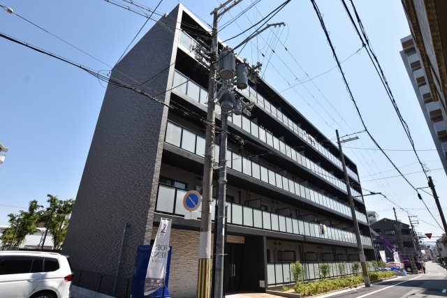 LIVIAZ OSAKA EASTの外観