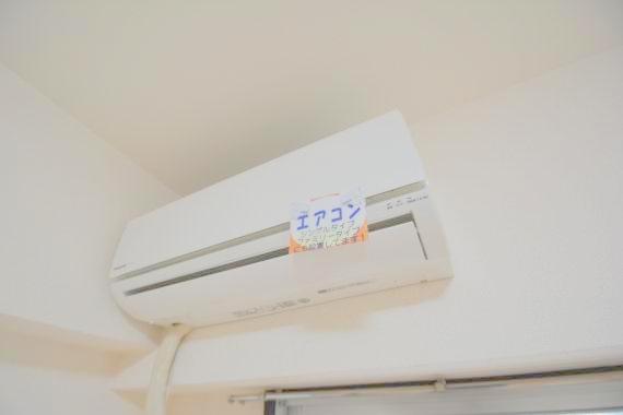 エアコンが最初からついているのは、本当に助かりますね。 