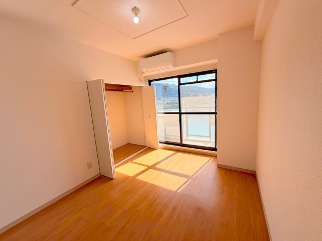 どんな家具でも合わせやすいですよ。 