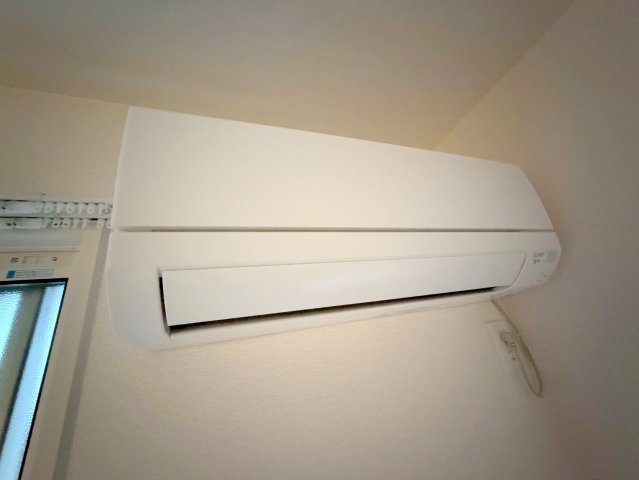 エアコンがはじめからついているのはお得ですね。 
