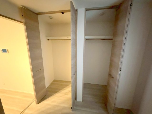 しっかり収納スペースも確保。使いやすいお部屋です。 