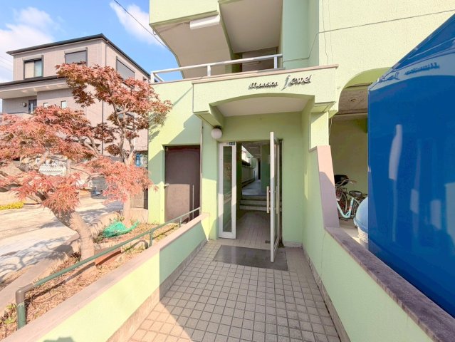 綺麗なエントランスです。 