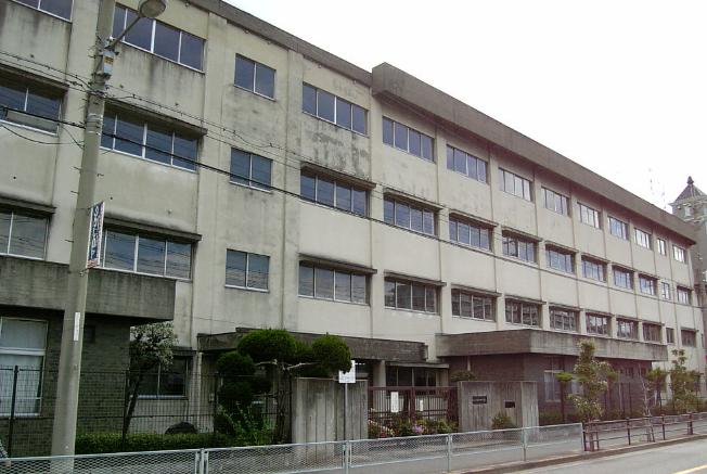 【中学校】八尾市立久宝寺中学校まで970ｍ