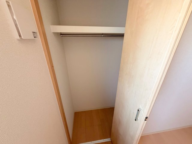 しっかり収納スペースも確保。使いやすいお部屋です。 