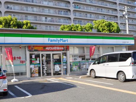 【コンビニエンスストア】ファミリーマート 北久宝寺一丁目店まで224ｍ