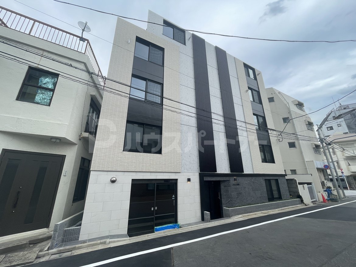 アザレア板橋の外観