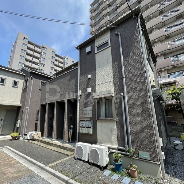 カーサ大和町Aの外観