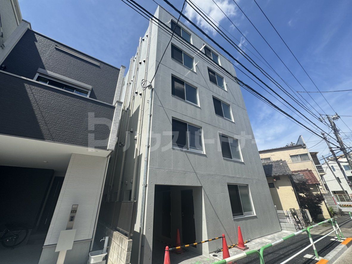 VALUE MAISON higashi-jujoの外観