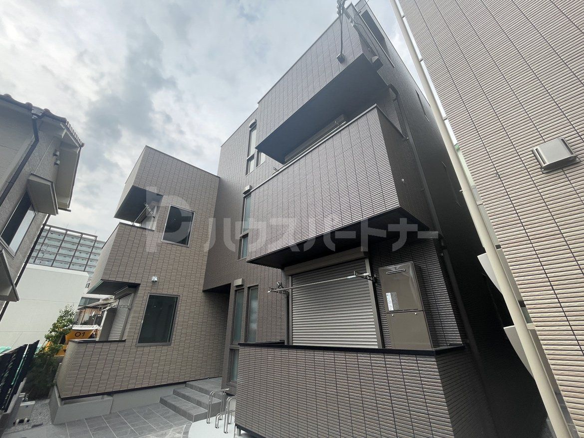 ＮＩＤＯ　ＬＡＲＧＯの外観