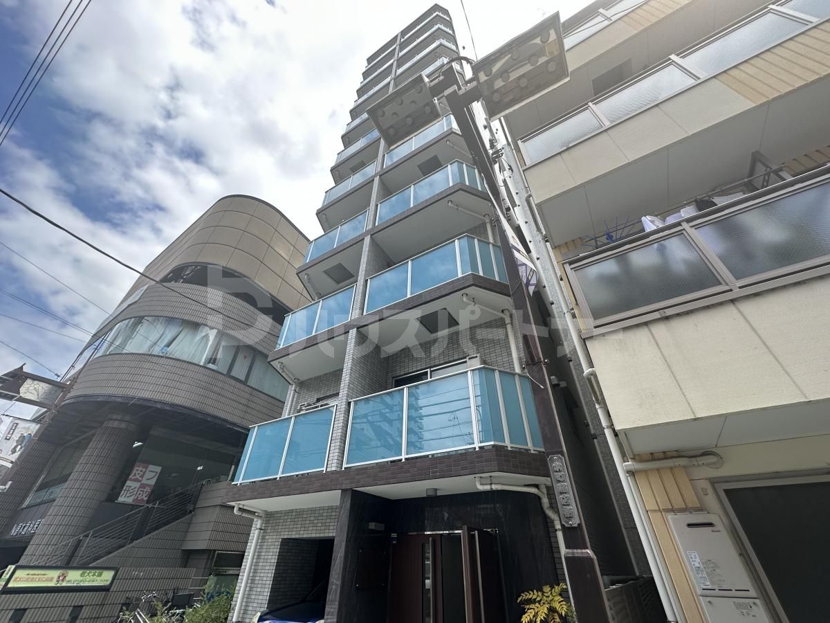 アンベリール板橋本町の外観