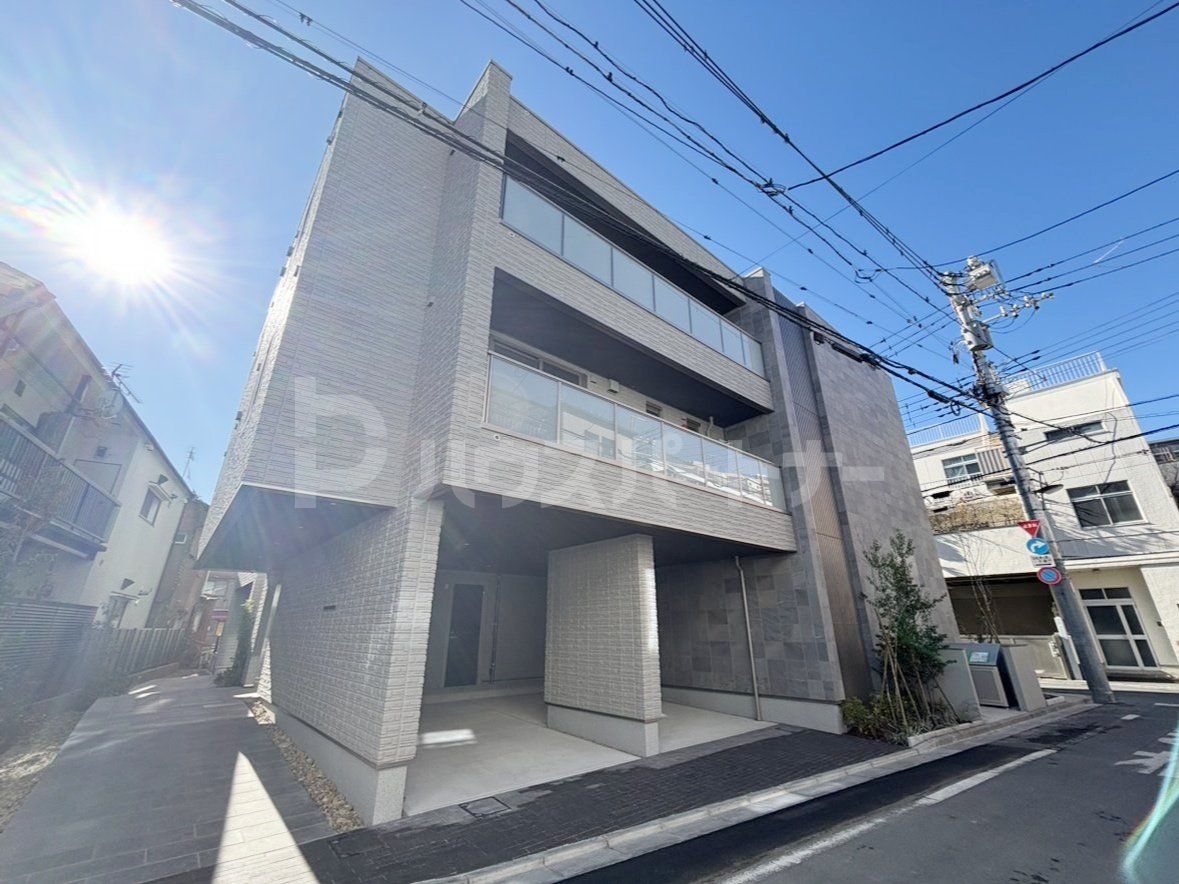 ラピス　ラズリの外観