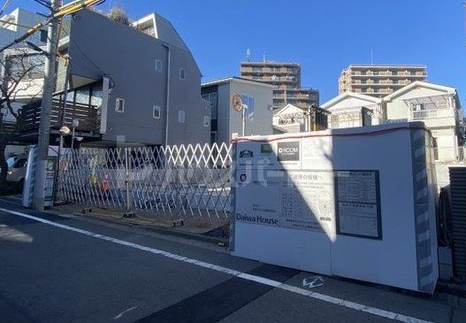 セレスティア小茂根の外観