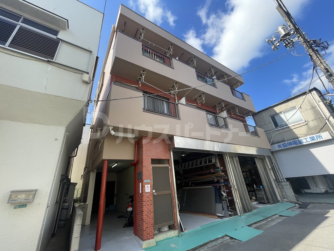 コーポ高鈴の外観