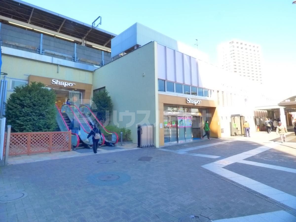 シャポー小岩 徒歩40分。 3200m シャポー小岩 徒歩40分。 3200m