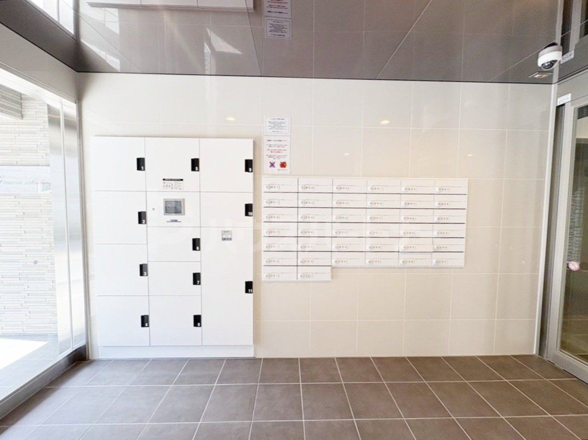 エントランス エントランス