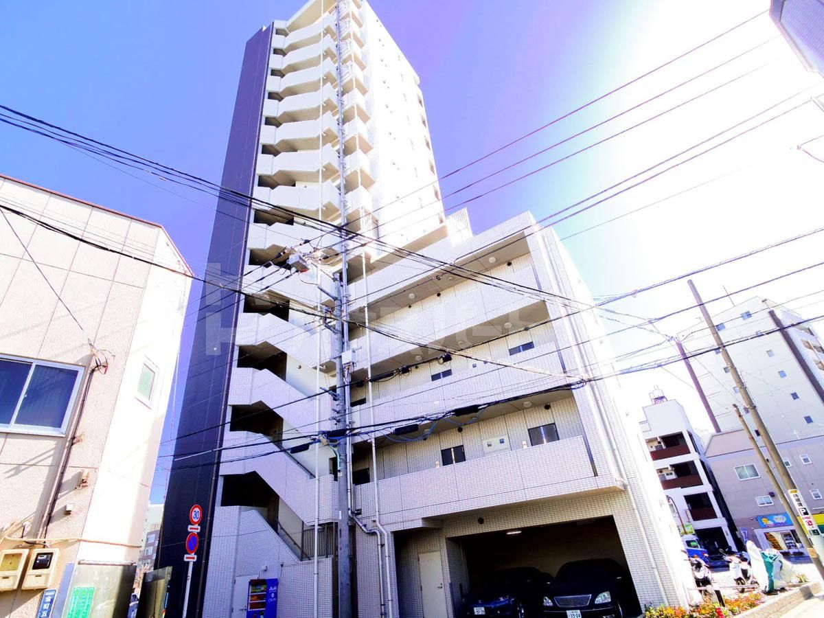 ライジングプレイス金町の外観