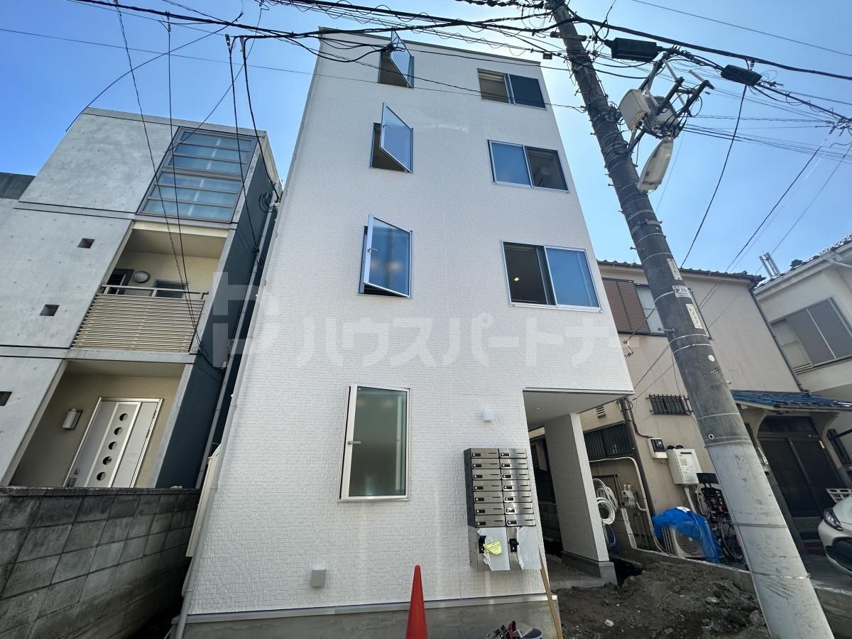 マハロテラス東四ツ木の外観