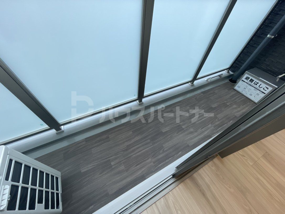 バルコニー バルコニー