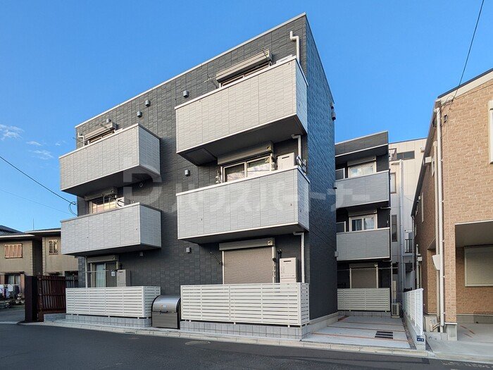 ルリアン八広の外観