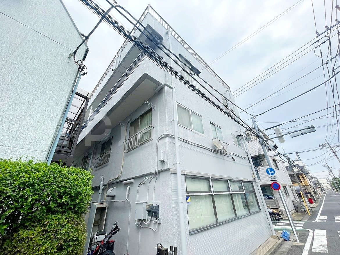 佐藤マンションの外観