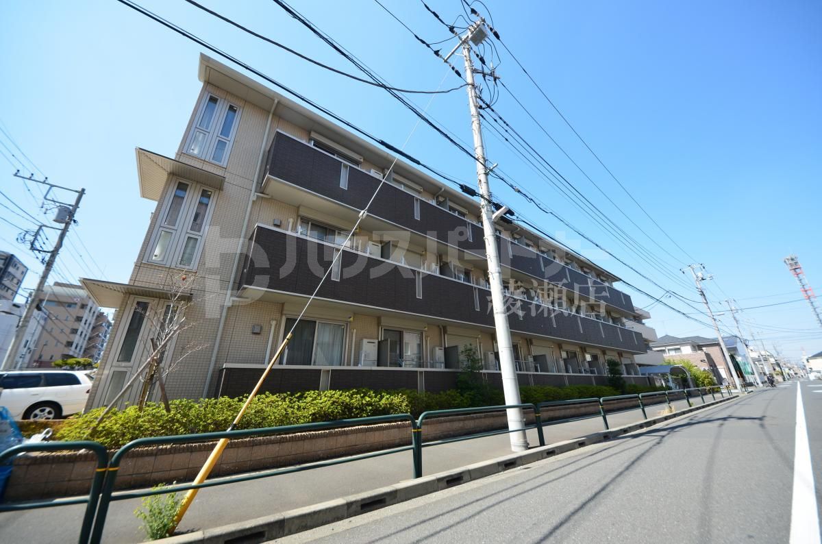 ソルテール六町の外観