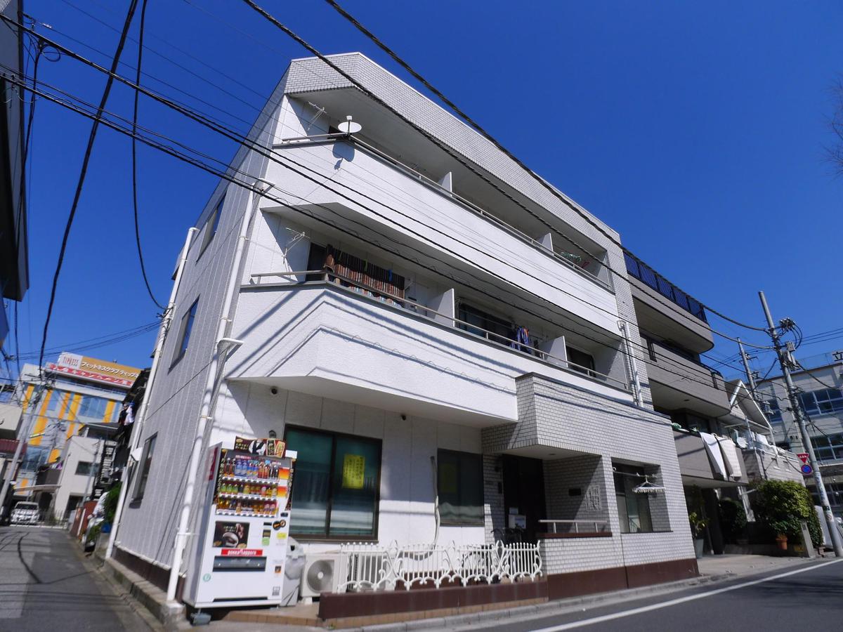 ルナパークの外観