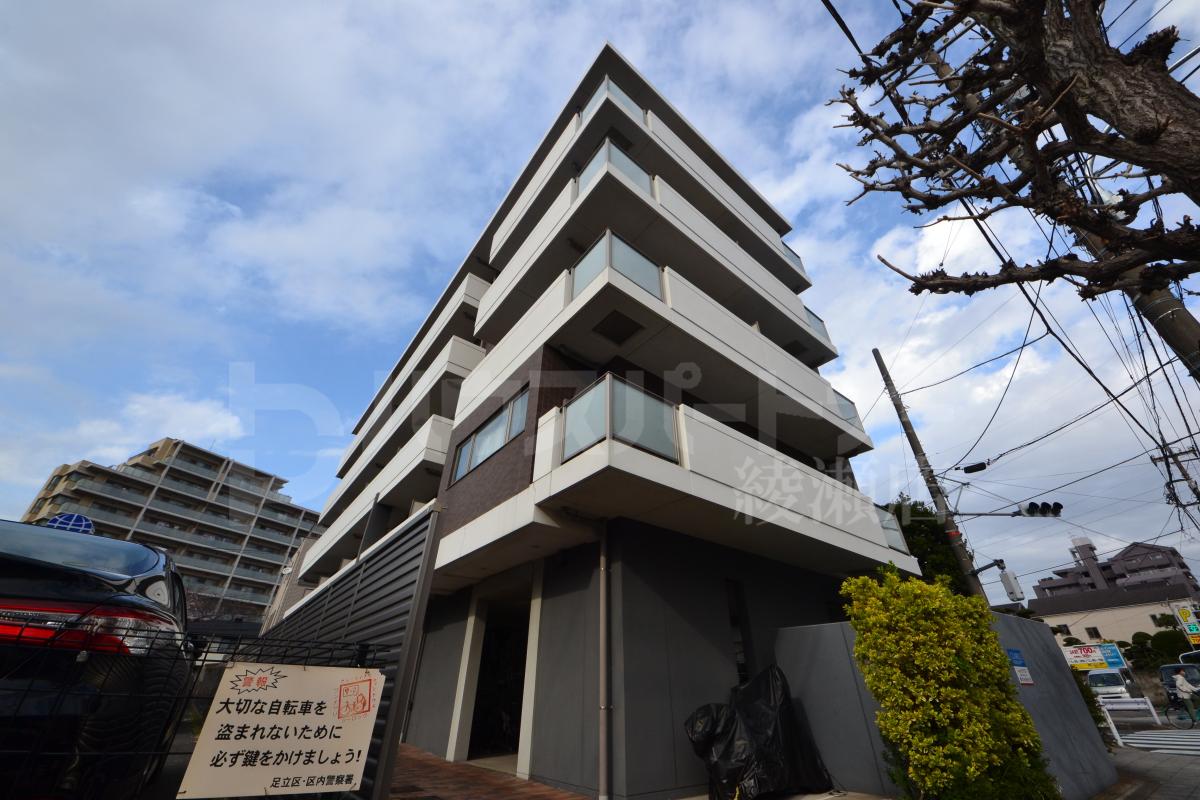 シーウェーブ東綾瀬の外観