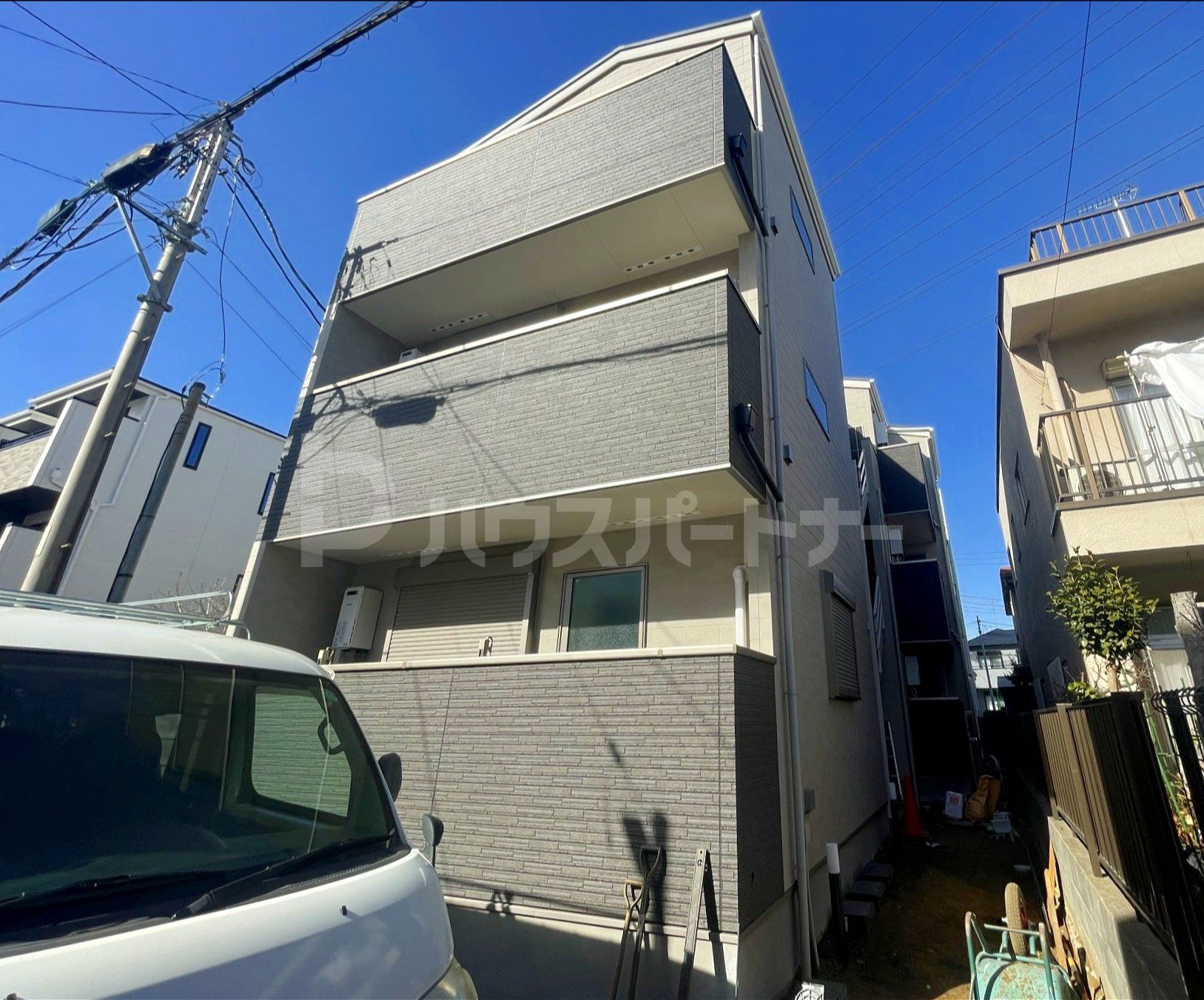 プラージュ津田沼の外観