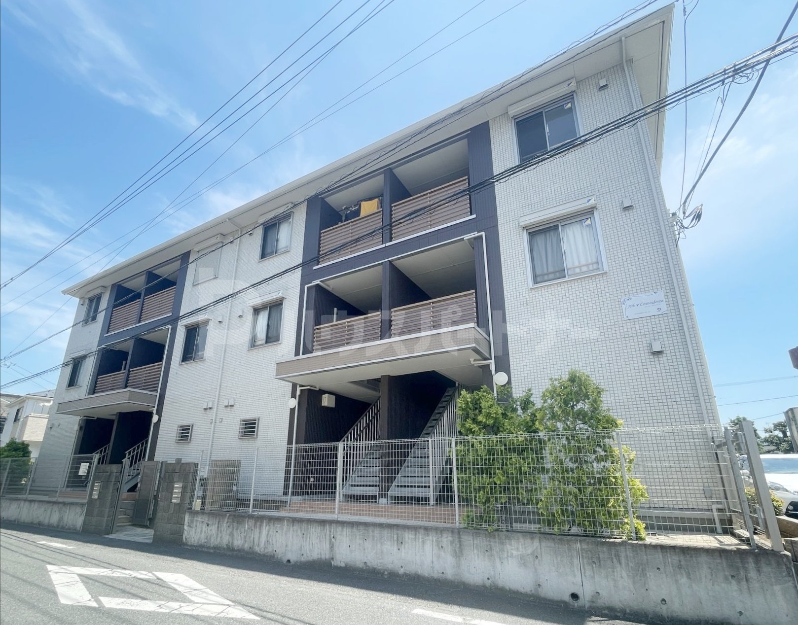 アルブル　コインシデンスの外観