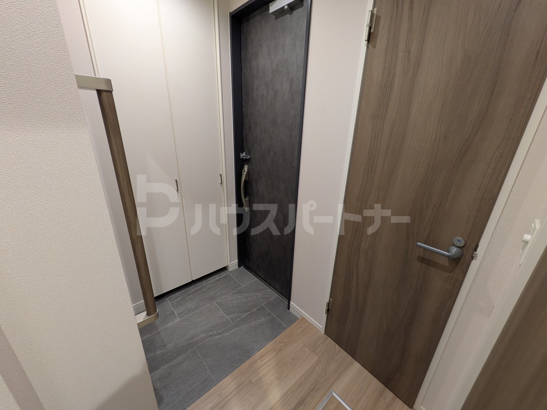 玄関 玄関