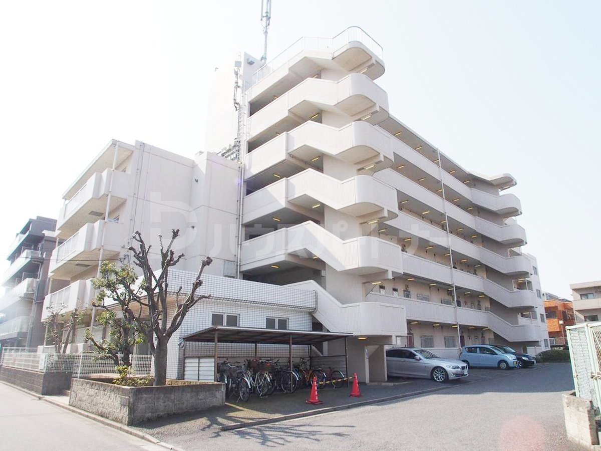 プルミエール西船の外観