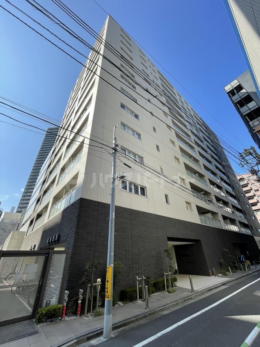 コンフォリア東池袋WESTの外観