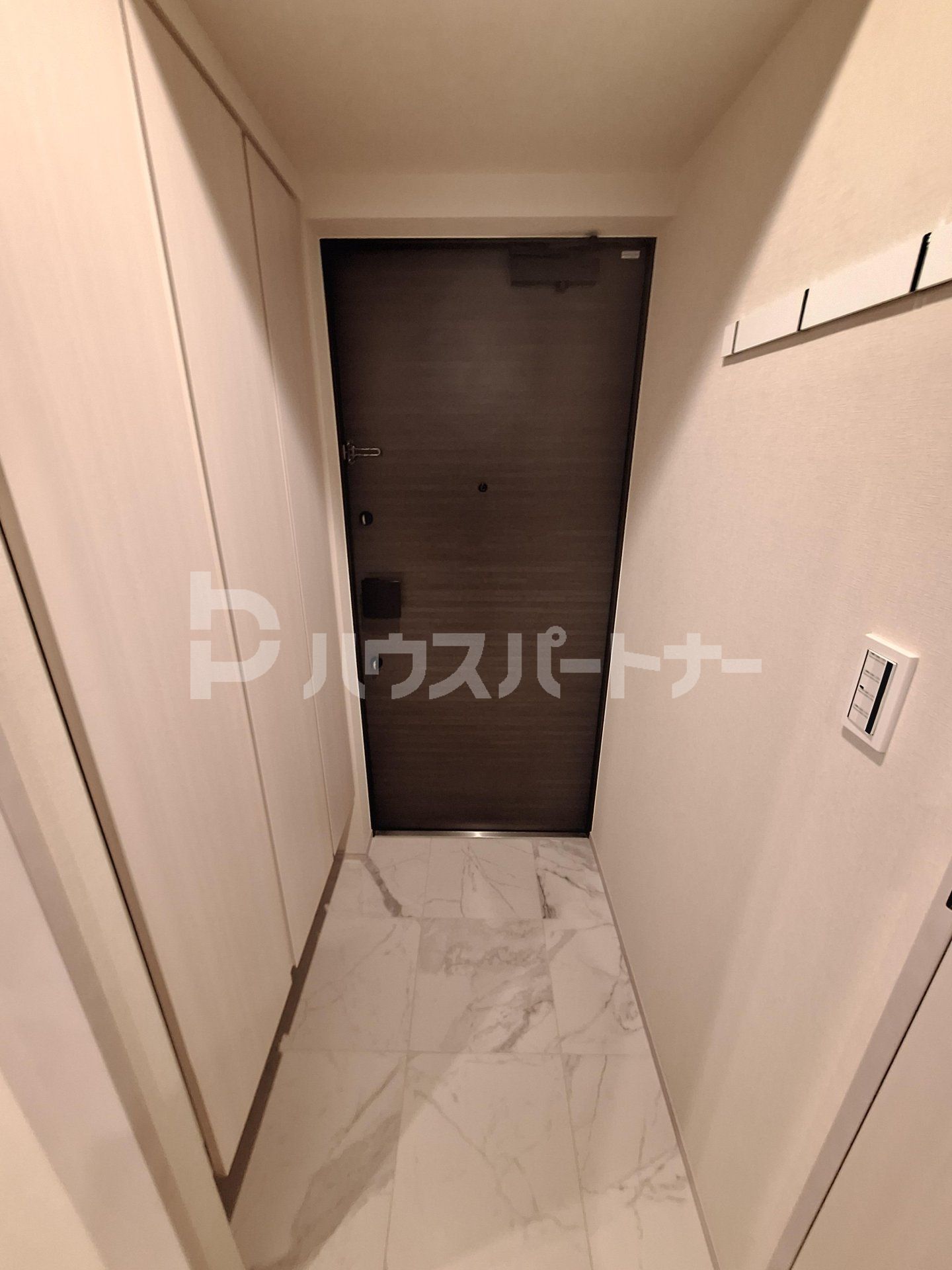 玄関 玄関