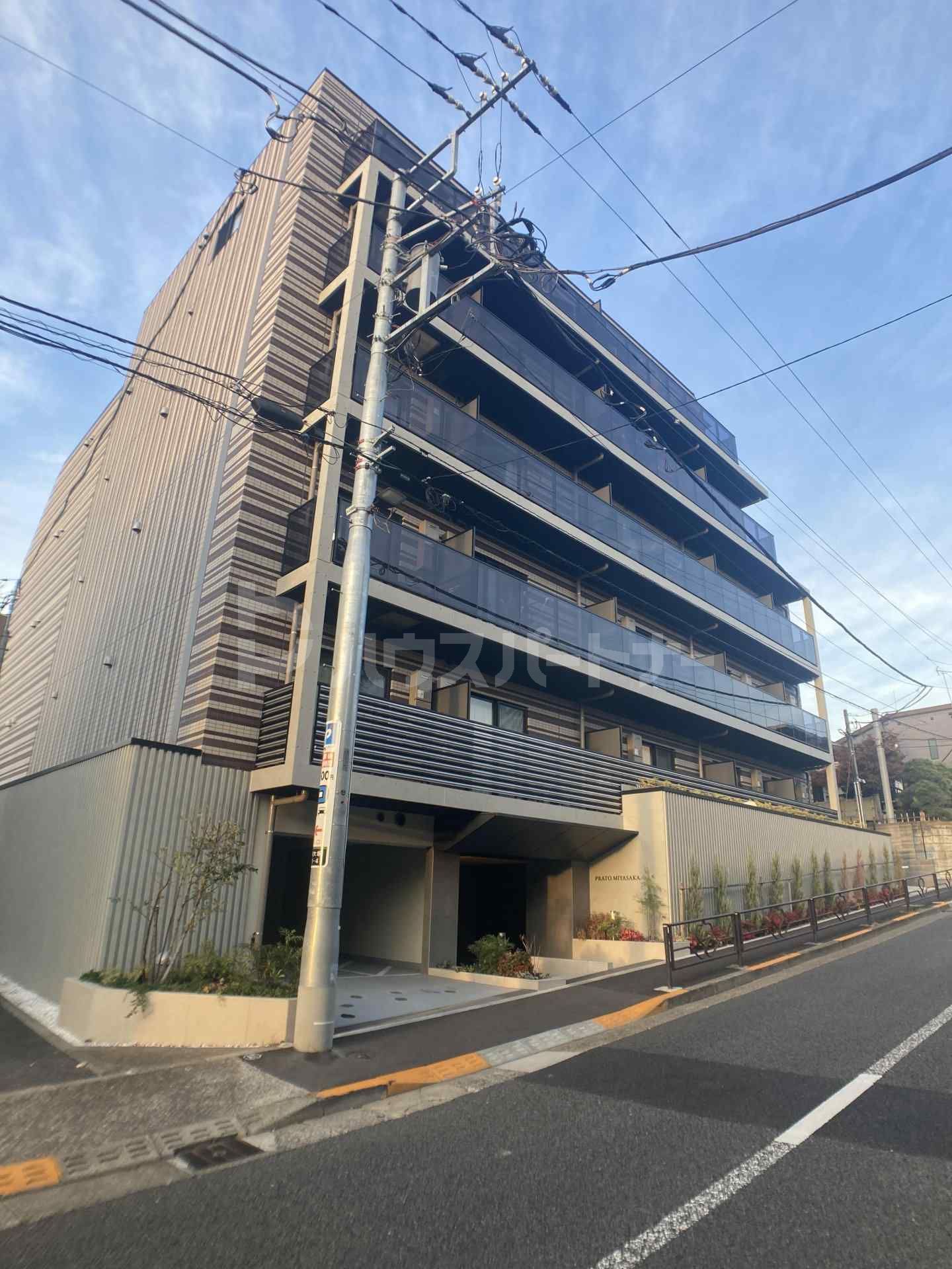 プラート宮坂の外観