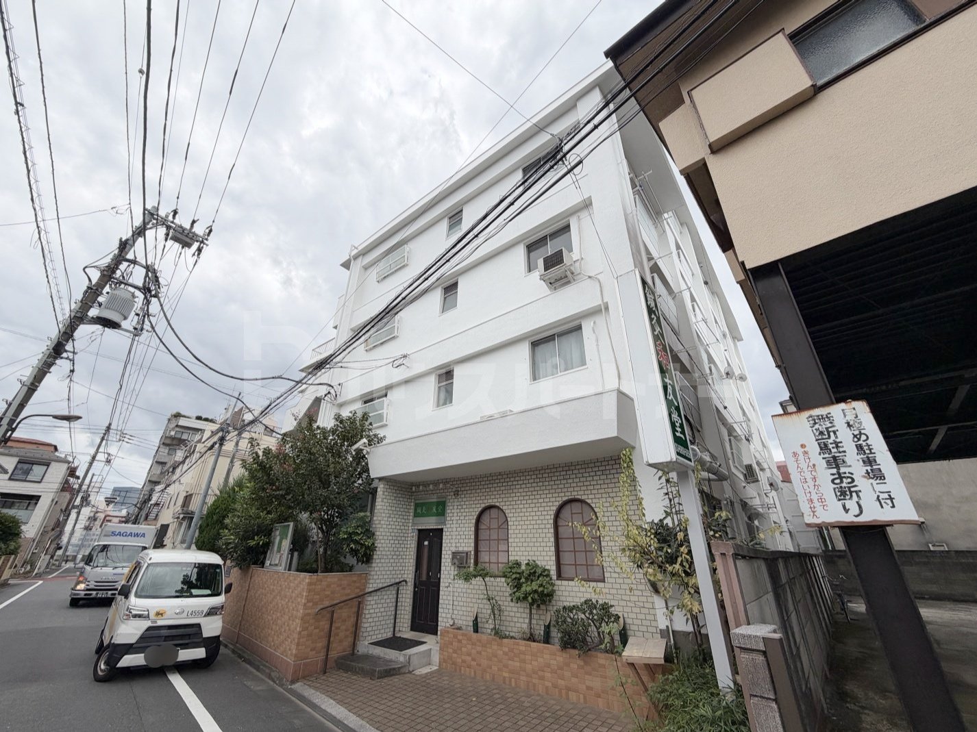 池袋第二ローヤルコーポの外観
