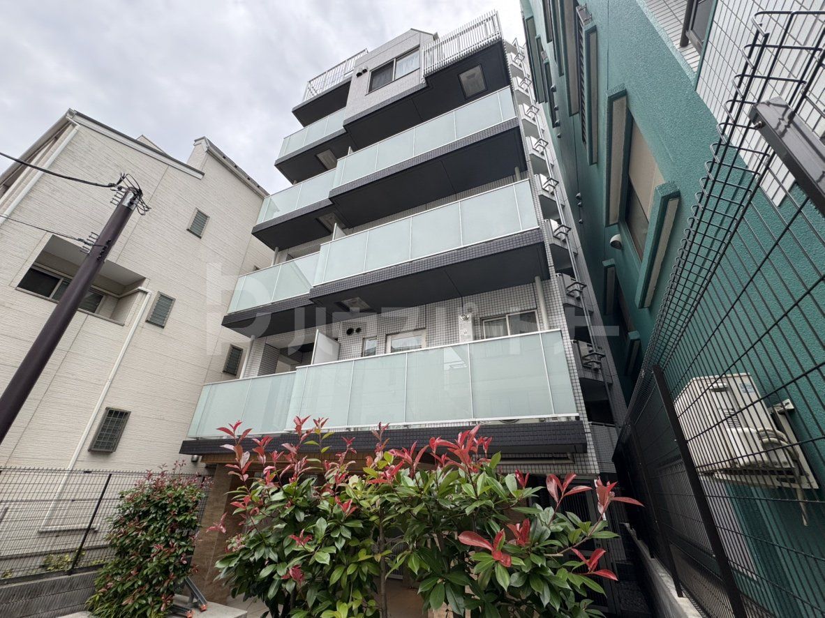 エスタート板橋の外観