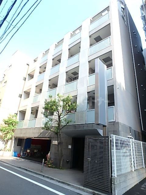 ピアニシモ池袋の外観