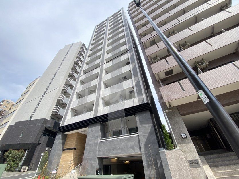 THE GATEHOUSE雑司が谷の外観