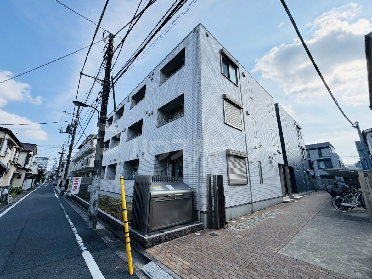 ヘリテージ椎名町 A棟の外観