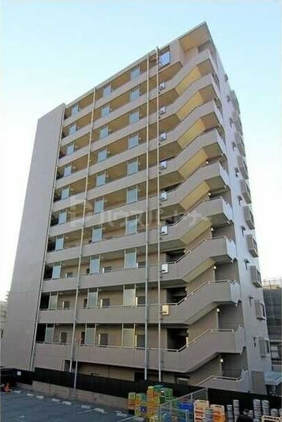 リバーレ池袋の外観