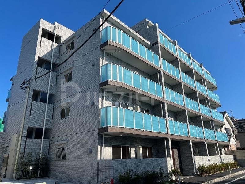 アーバンパーク六町の外観