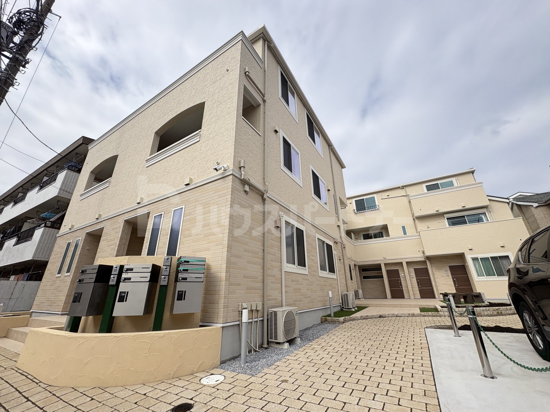 ラ・トーレス亀有の外観