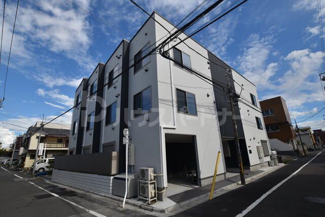 ガーデンズセレーノの外観