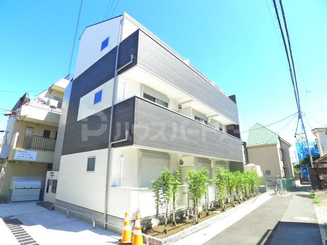 アーベインテラス高砂の外観