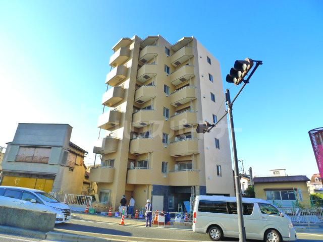 葛飾区四つ木３丁目の賃貸マンションの外観