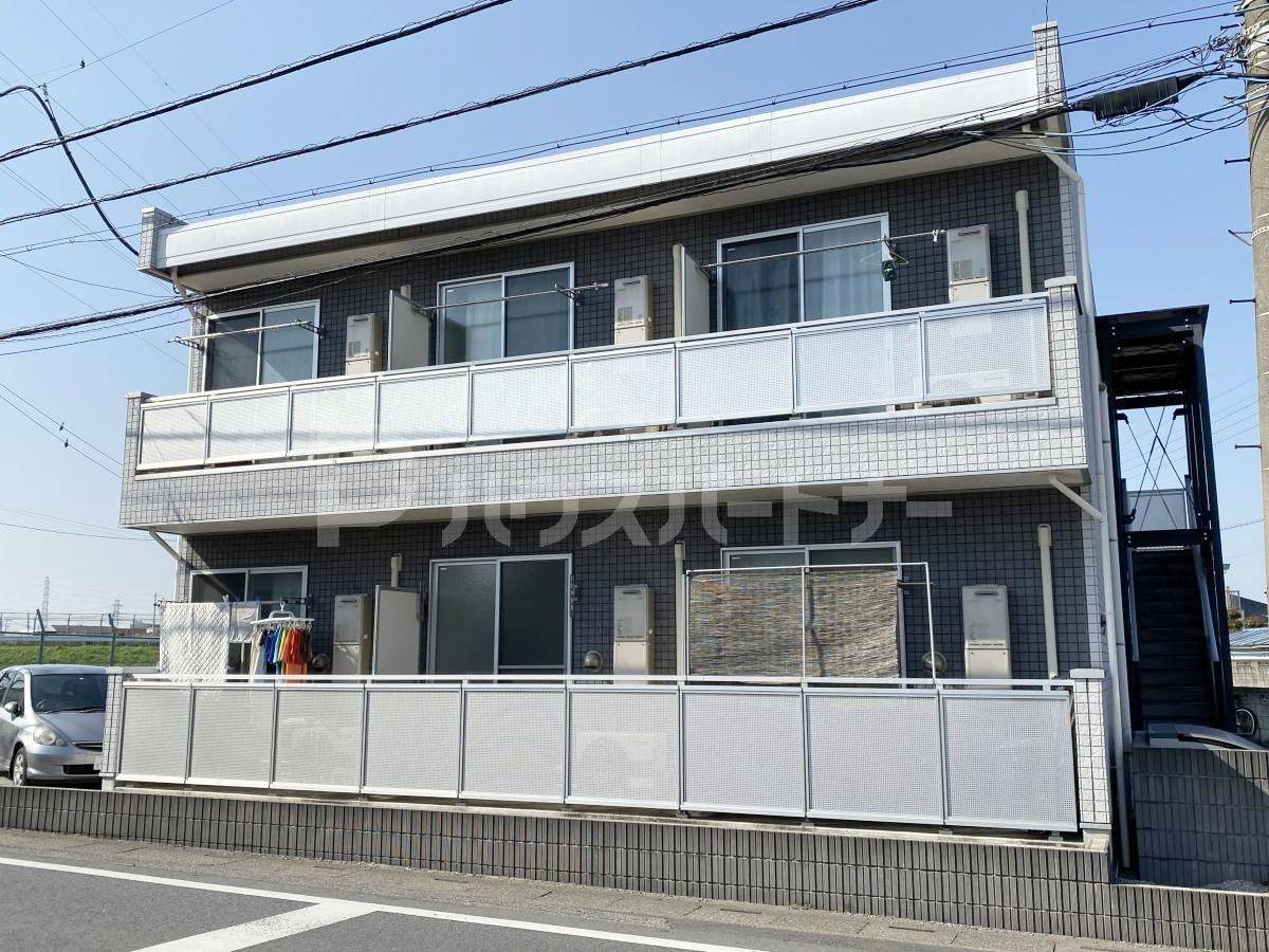 臼倉アパートの外観