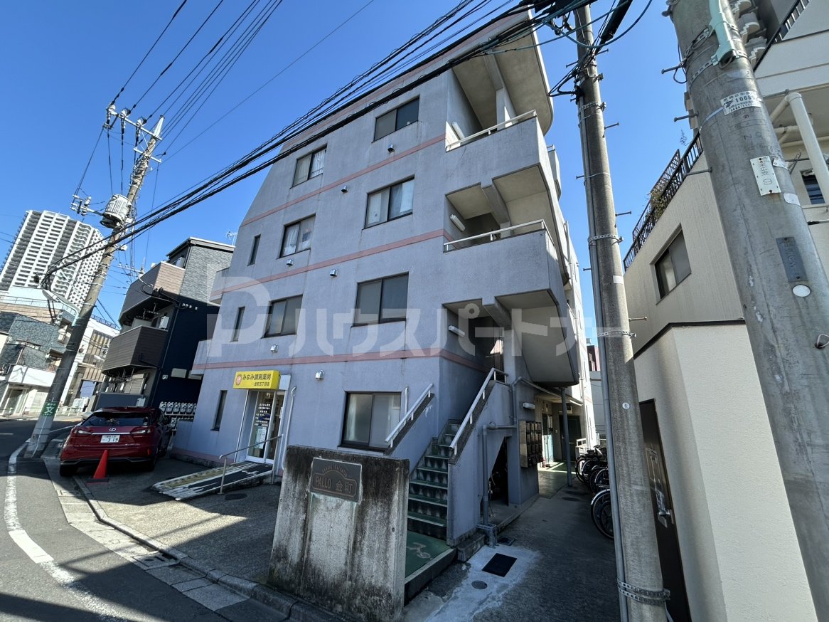 パロ金町の外観