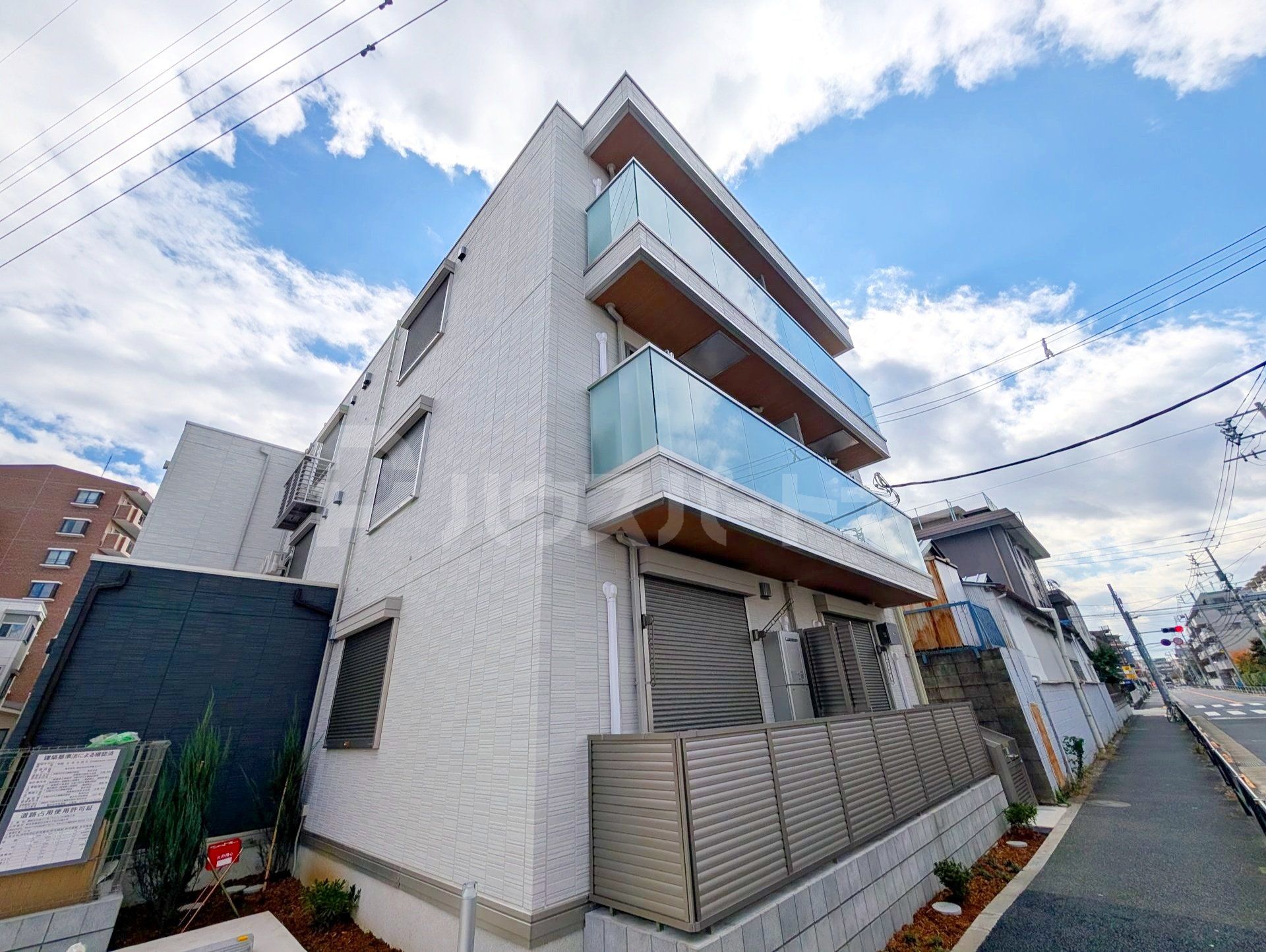 セレスティア白鳥の外観