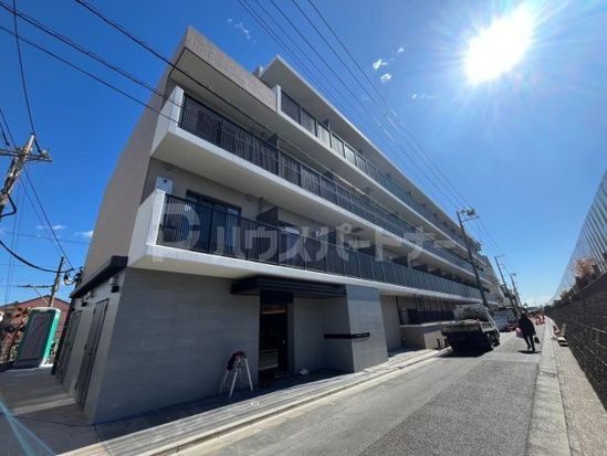 クレヴィスタ高砂の外観